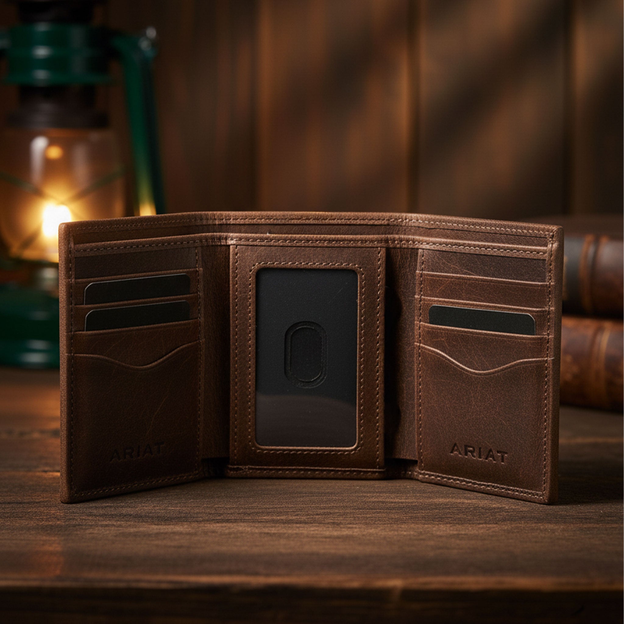 Cartera Bordada en Franklin, TN